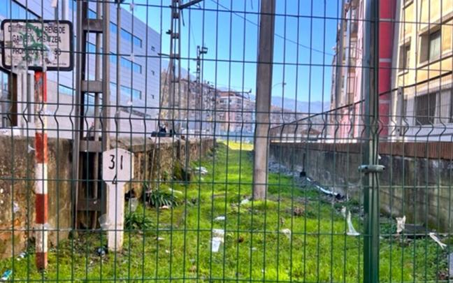 ETS ha aprobado la innecesariedad del antiguo trazado del tren en Durango . ETS ha aprobado la innecesariedad del antiguo trazado del tren en Durango .