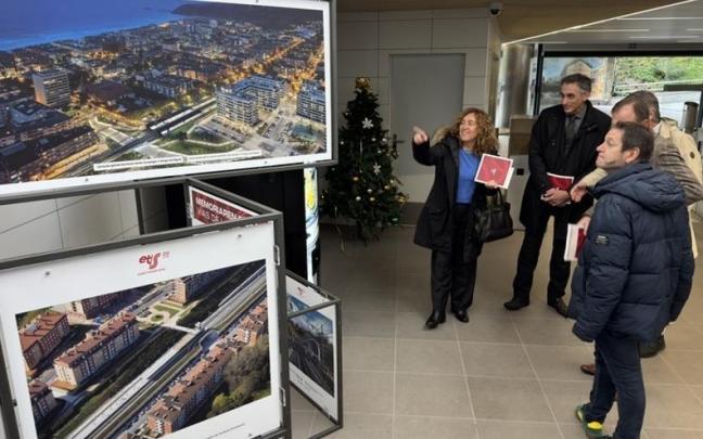 ETS celebra su vigésimo aniversario con una exposición de 150 fotografías repartidas en siete estaciones