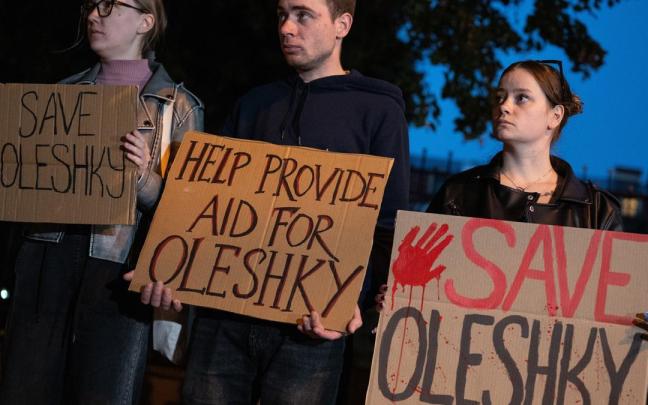 Activistas durante una manifestación en apoyo a los habitantes de Oleshki.