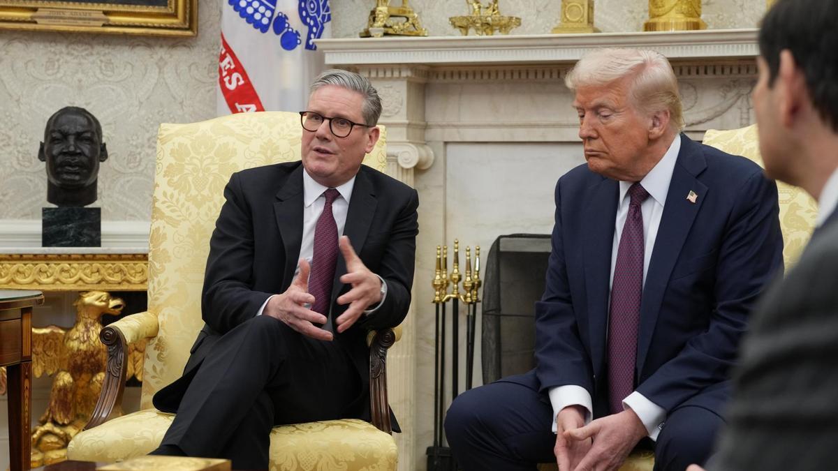 Donal Trump y el primer ministro británico, Keir Starmer, durante la visita de este a la Casa Blanca