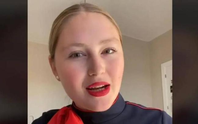 Esta es la razón por la que una estudiante de azafata recomienda no viajar en pantalón corto / TikTok Esta es la razón por la que una estudiante de azafata recomienda no viajar en pantalón corto