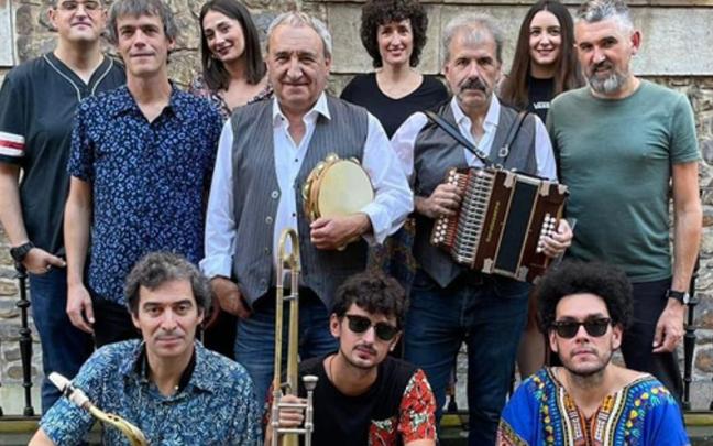 Tapia eta Leturia actuarán el sábado