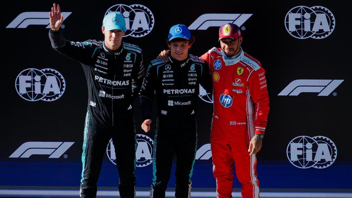 Kimi Antonelli, George Russell y Lewis Hamilton, saldrán en las tres primeras posiciones del GP de China