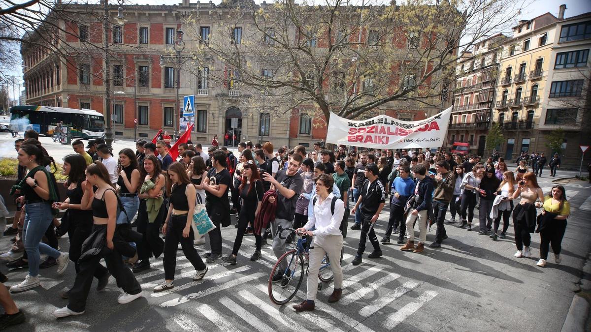 Manifestación de Ikasle Abertzaleak en Pamplona.