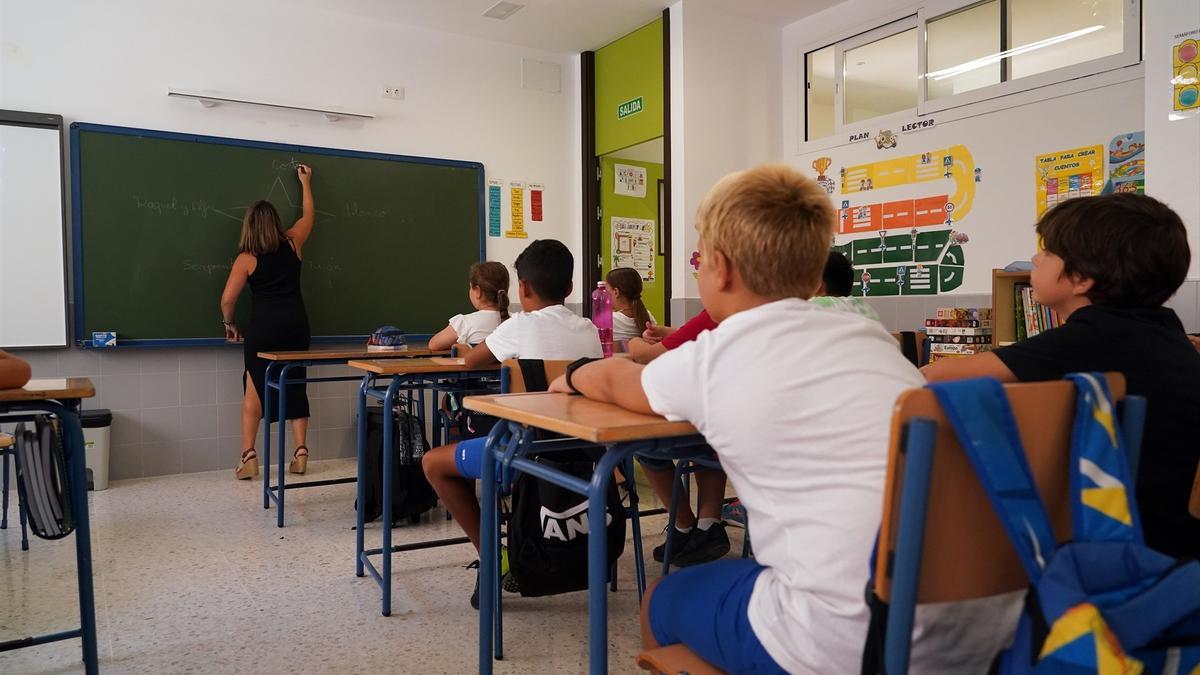 Alumnos de primaria.