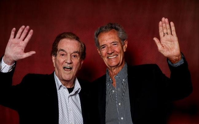 Manuel de la Calva, a la izquierda, junto a su compañero de dúo Ramón Arcusa.