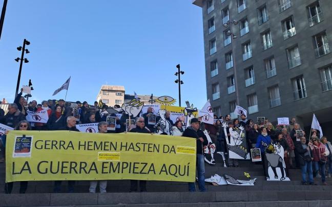 Protesta de la plataforma 'Gerrarik ez'.