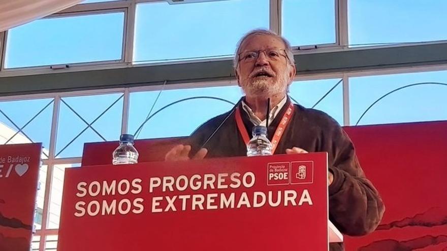 El expresidente de la Junta de Extremadura Juan Carlos Rodríguez Ibarra, del PSOE