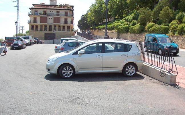 Imagen del aparcamiento de la Cuesta de la Mata en Laguardia