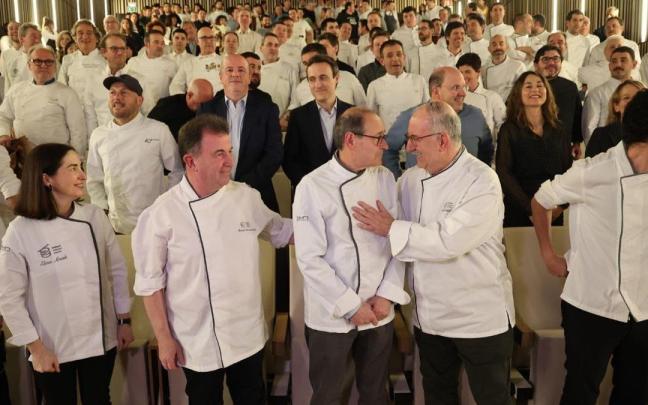 Una imagen del homenaje a Hilario Arbelaitz en el Basque Culinary Center Una imagen del homenaje a Hilario Arbelaitz en el Basque Culinary Center