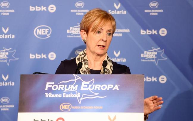 La consejera Arantxa Tapia esta mañana en el Forum Europa Tribuna Euskadi.
