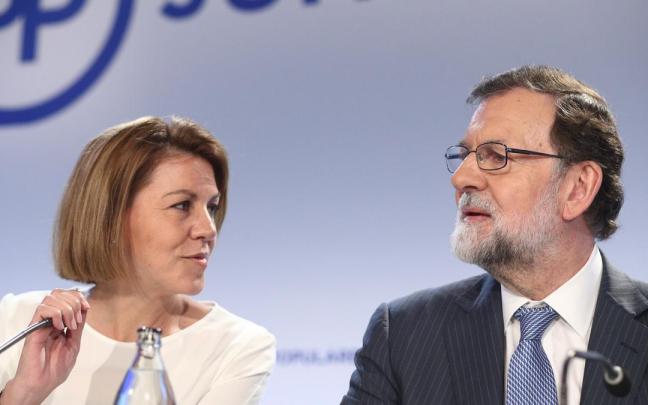 María Dolores de Cospedal y Mariano Rajoy.