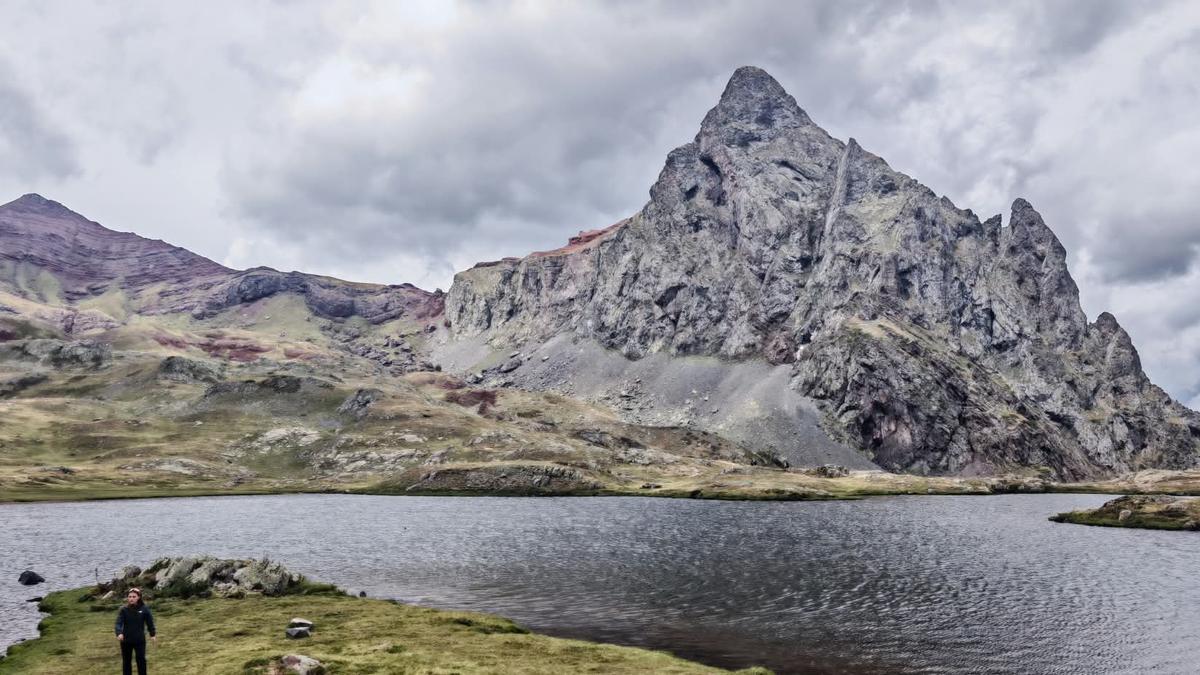 Ibon de Anayet y Pico Anayet