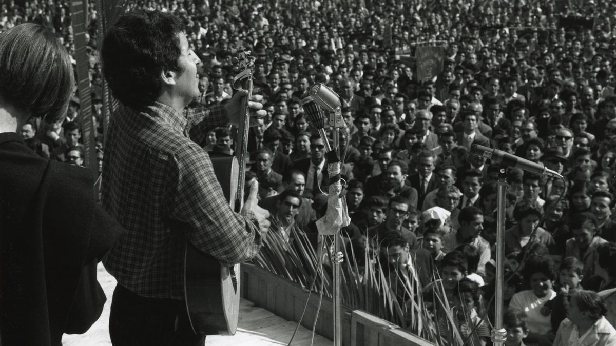El cantautor y activista chileno Víctor Jara en una imagen de archivo.