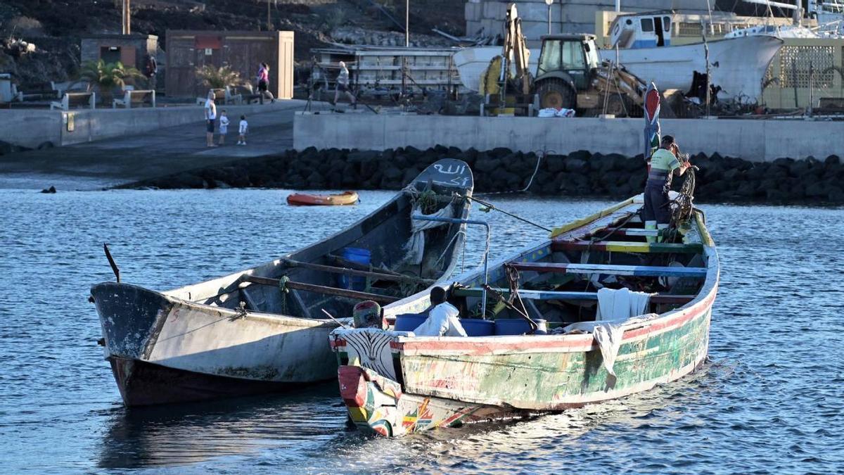 Confirman la muerte de un menor en el naufragio del cayuco de El Hierro