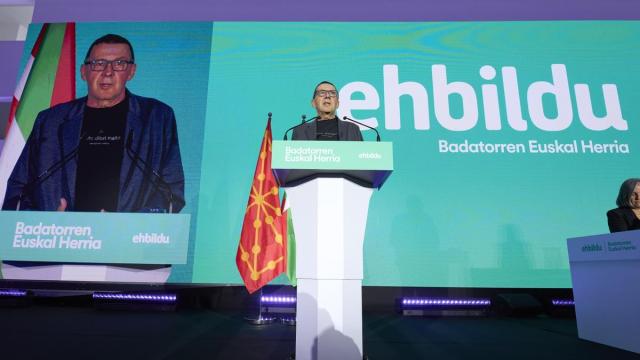 Arnaldo Otegi, durante su intervención en la conferencia política de EH Bildu en Gasteiz