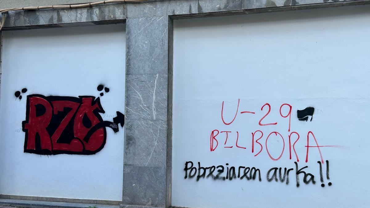 Pintadas aparecidas recientemente en el municipio