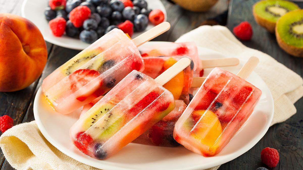 Polos de fruta troceada