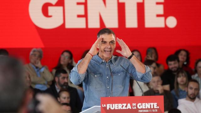 Pedro Sánchez, durante su intervención en un acto de precampaña en Ponferrada