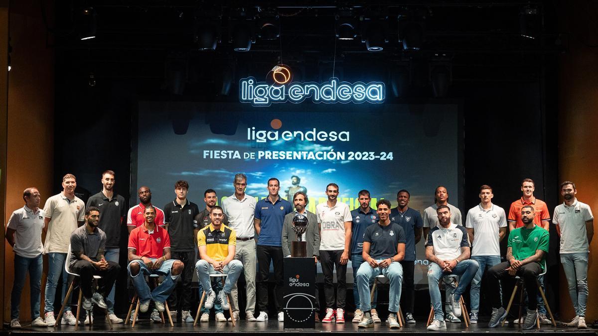 Foto de familia en la presentación de la nueva temporada de la Liga Endesa