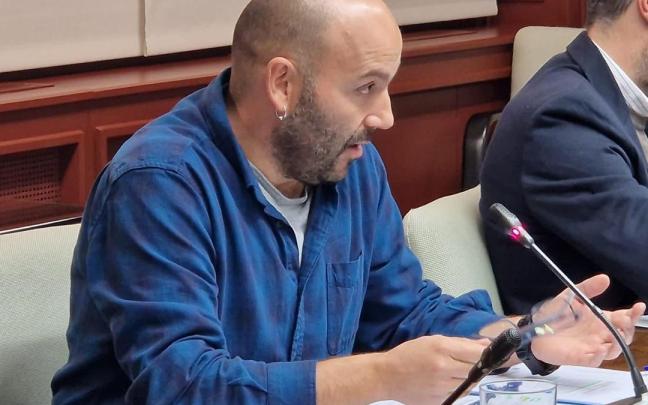 El alcalde de Zuia, Unai Gutiérrez Urkiza, en su comparecencia de hoy