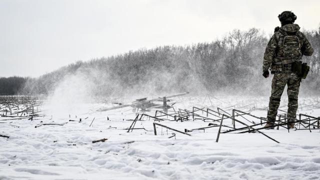 Imagen de archivo de un ataque a una refinería de petróleo rusa