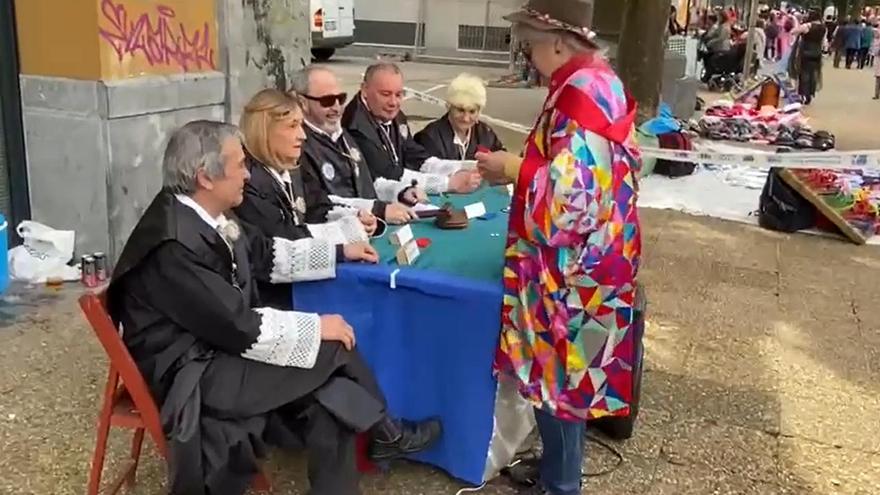 Los Carnavales de Tolosa parodian el Tribunal Constitucional