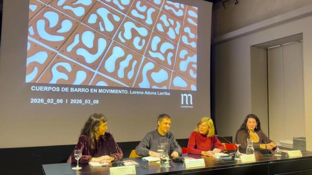 Montehermosok Lorena Adunaren ‘Cuerpos en barro en movimiento’ erakusketa izango du ikusgai martxoaren 8ra arte.