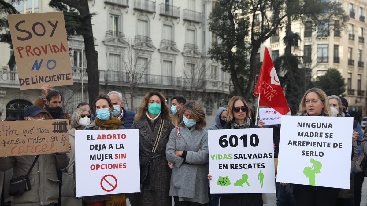 Protestaa del colectivo provida contra la aprobación de la ley del Aborto.