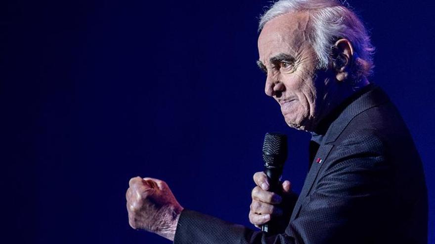 El fallecido cantante Charles Aznavour