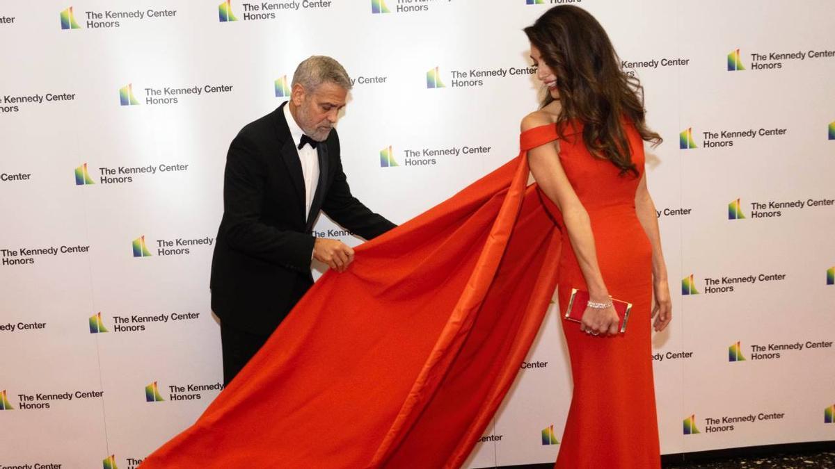 Imagen de archivo de George y Amal Clooney.