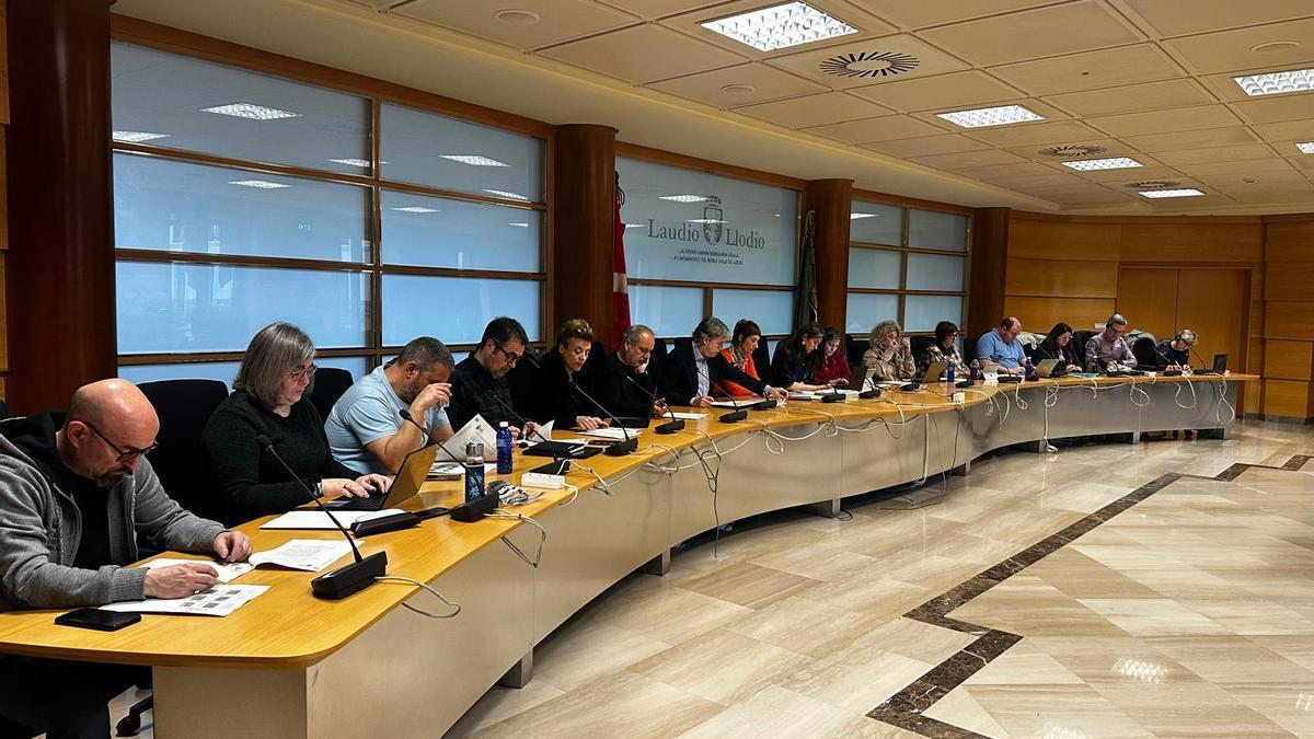 La Corporación de Laudio en una sesión plenaria