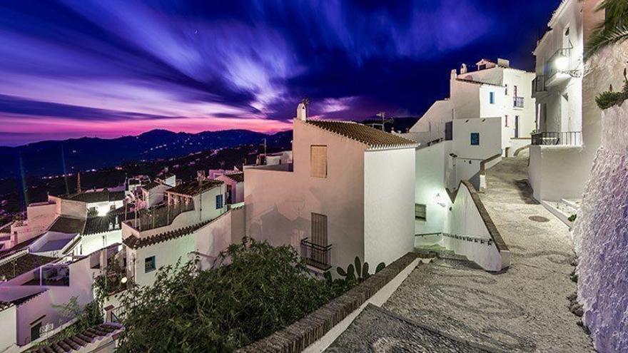 Frigiliana de noche.