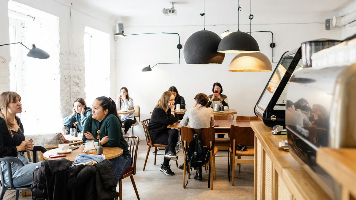 Imagen del interior de una cafetería