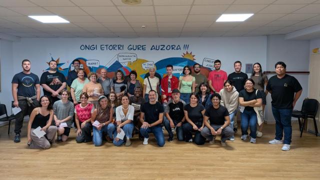 Presentación de nuevo curso de Auzoko esta semana.