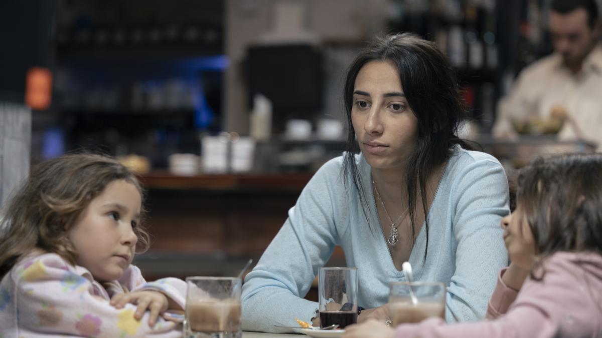 La actriz Zaira Romero, en una escena de la serie ‘El clan Olimpia’