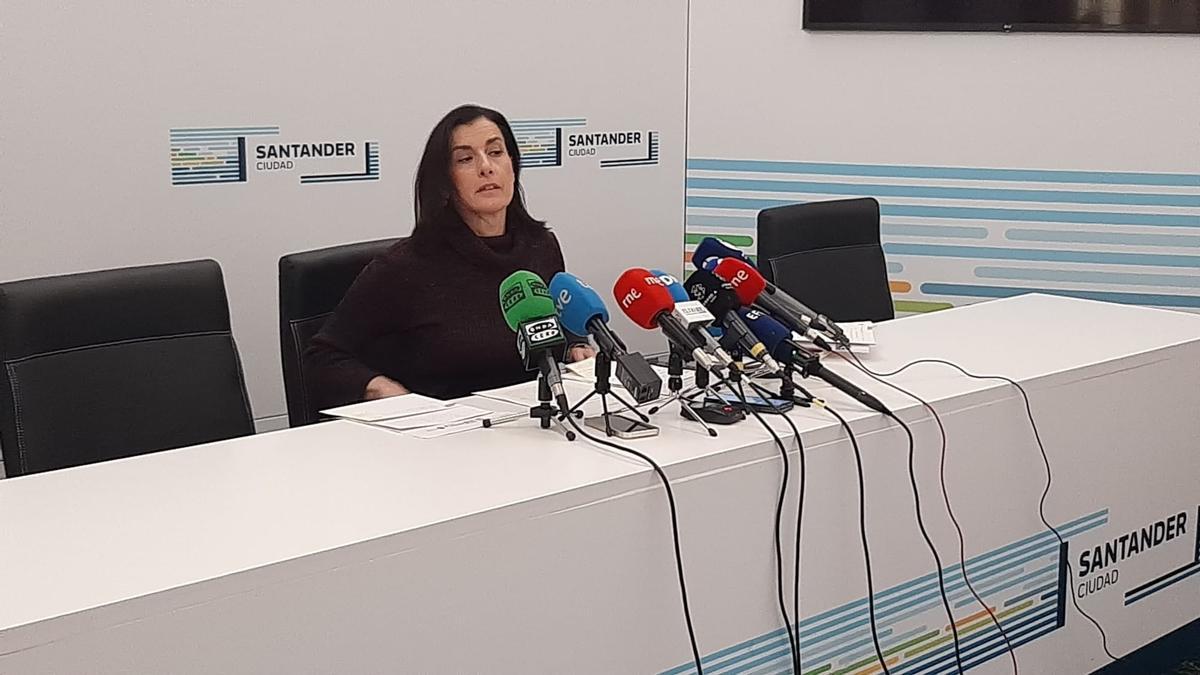 La alcaldesa de Santander, Gema Igual, en la rueda de prensa sobre el accidente de El Bocal.