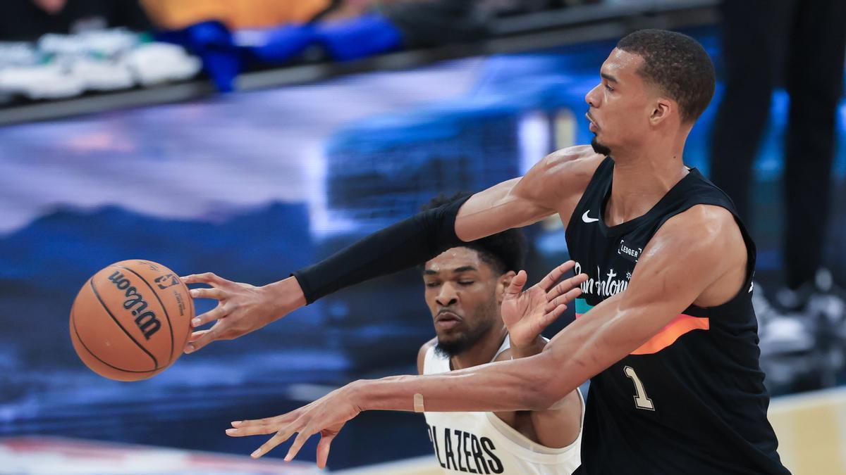Wembanyama, en acción con los San Antonio Spurs.