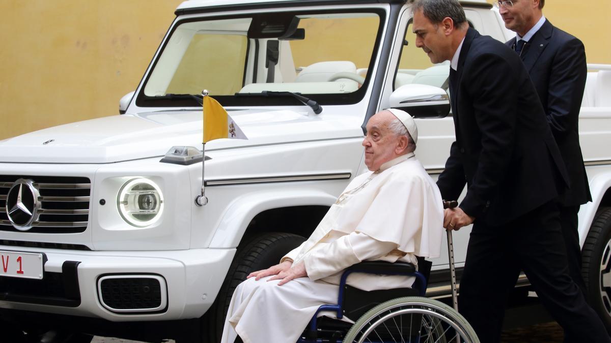 El papamóvil se convertirá en un hospital móvil para los niños de Gaza a petición de Francisco