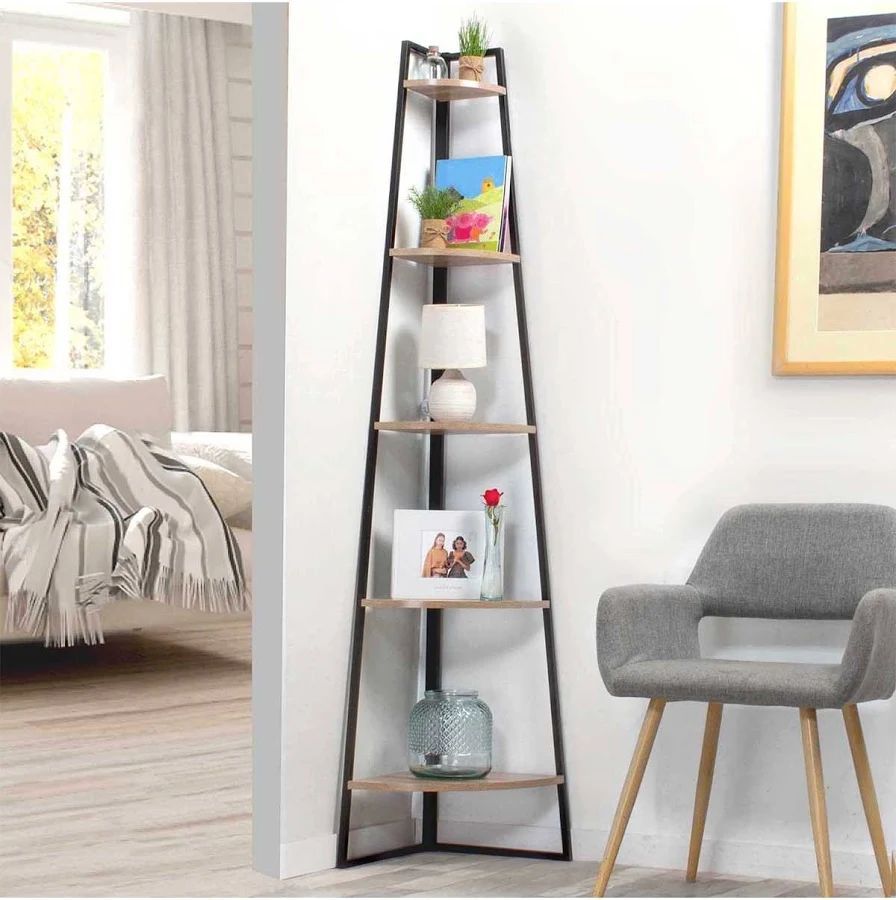 Estantería esquinera de metal de cinco baldas efecto madera.