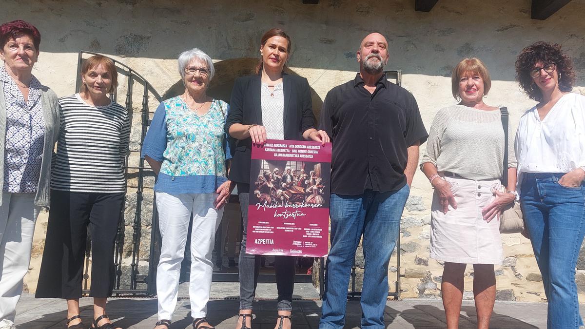 Presentación del concierto de música barroca del sábado en el teatro Soreasu.