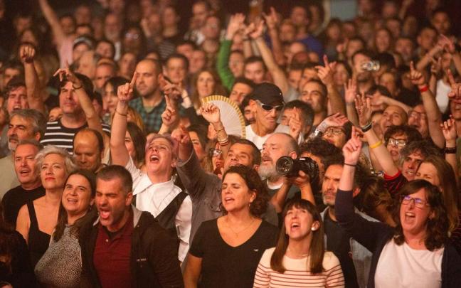 El público respondió a las dos noches de conciertos de pago rozando el lleno total en el Social Antzokia