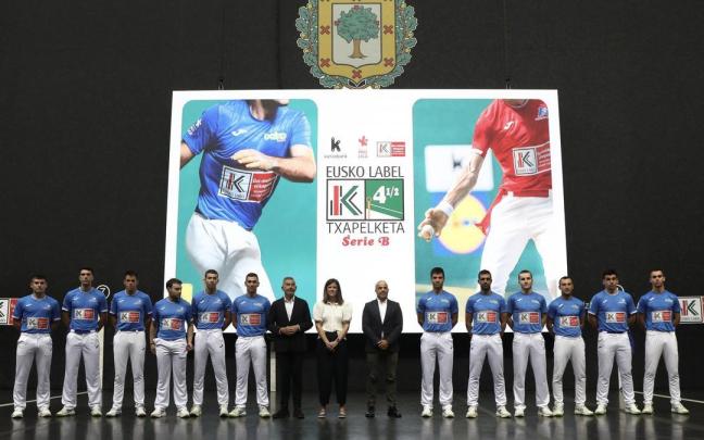 Presentación de los campeonatos del Cuatro y Medio Serie A y Serie B
