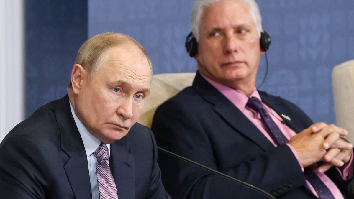 El presidente ruso, Vladímir Putin, y su homólogo cubano, Miguel Díaz-Canel en una foto de archivo.