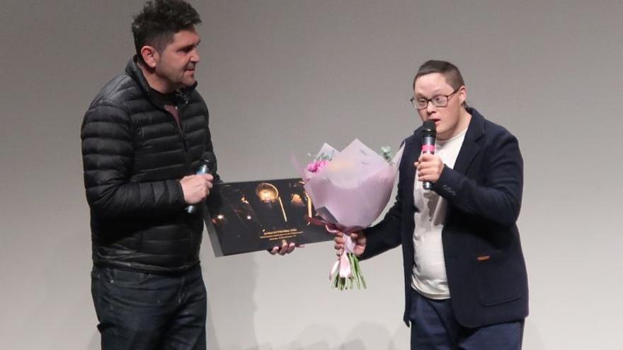 Zufiaurre, con el alcalde de Zumarraga.