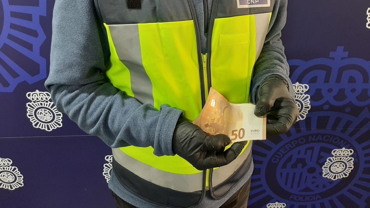 Billetes falsificados