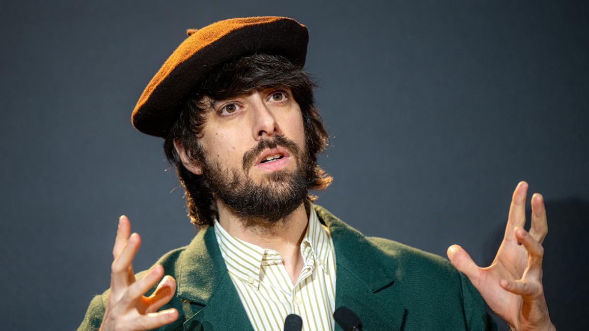 El escritor David Uclés tras ganar el 82º Premio Nadal con 'La ciudad de las luces muertas'