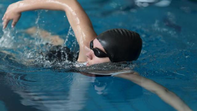 Lo ideal es combinar ejercicio cardiovascular y de fuerza en diferente sesiones. / F.P. Lo ideal es combinar ejercicio cardiovascular y de fuerza en diferente sesiones.