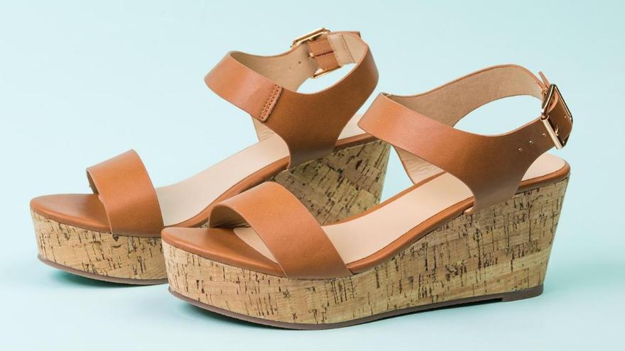 Sandalias con plataforma.
