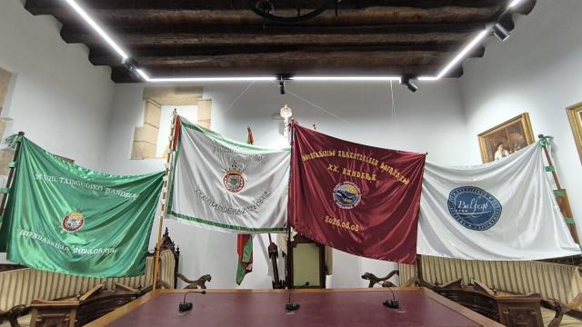 Las cuatro banderas que se disputarán este fin de semana en la bahía de Txingudi